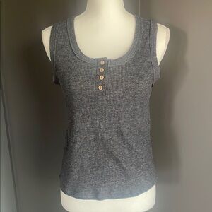 Versona Gray SleevelessTop Size L